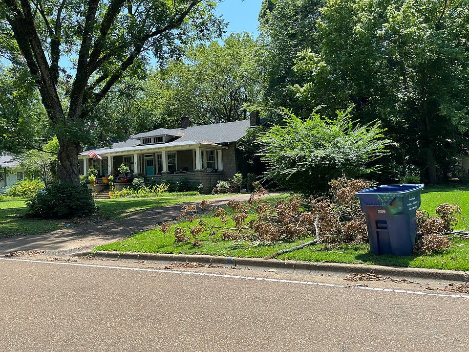 1st image of 104 Church St