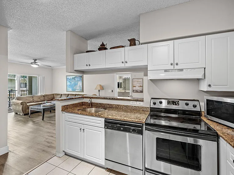 4307 Tuscany Way — Photo 11