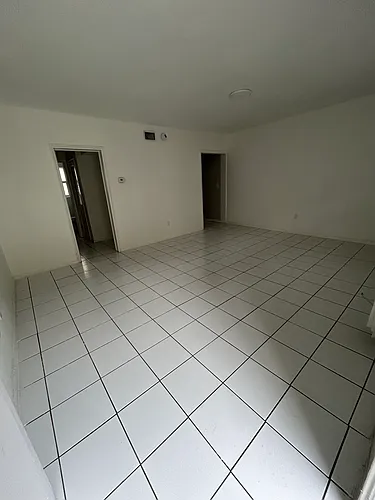 7904 Harding Ave #17 Photo 1