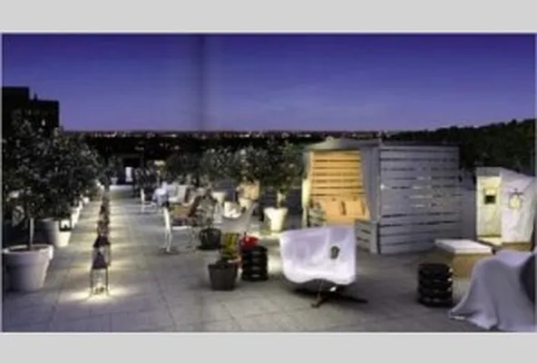 Rented by Avenue Real Estate | media 22