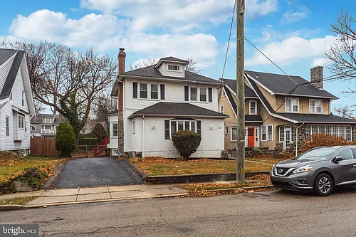 12 Montrose Ave Photo 1
