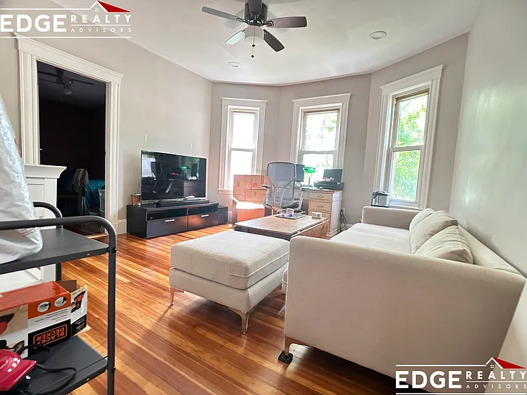 7 Fairbanks St #3 — Photo 6