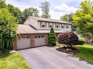 612 Westchester Dr, Greensburg, PA 15601