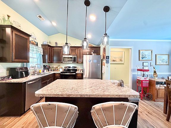 5th image of 137 Adelphia Rd.