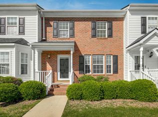 1818 Stroll Cir, Fuquay Varina, NC 27526