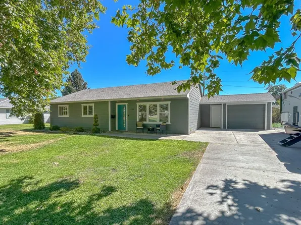 1206 Birch Ave, Richland, WA 99354