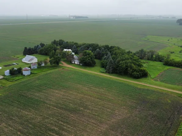 38547 240th St, Brewster, MN 56119