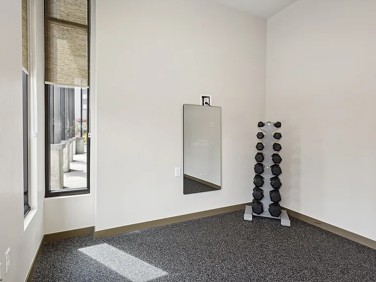 Four Corners Apartments — Photo 15