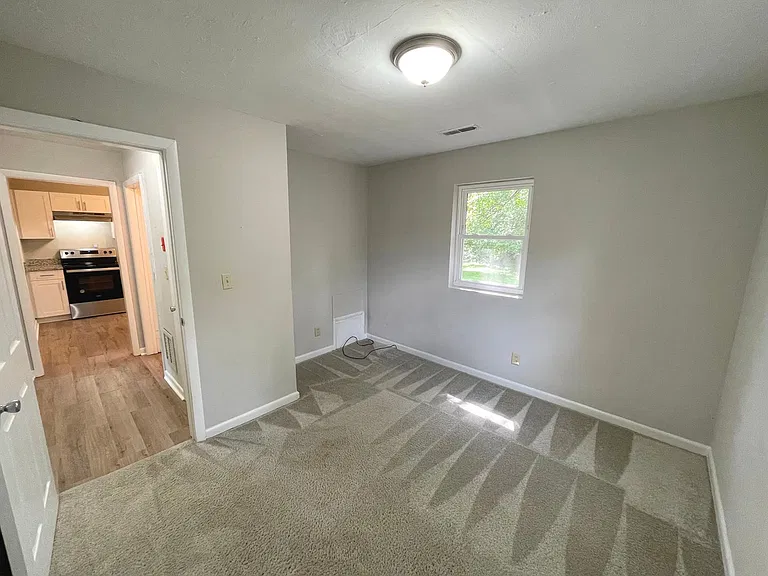 327 Lane #B — Photo 13