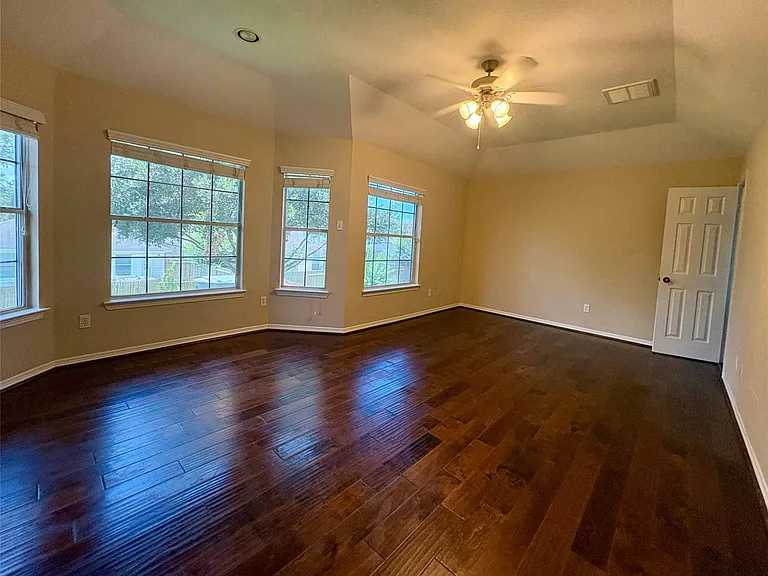 5607 Eagle Sky Blvd — Photo 12