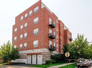 949 N Willard Ct APT 201, Chicago, IL
