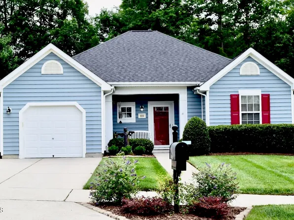 609 Long Melford Dr, Rolesville, NC 27571