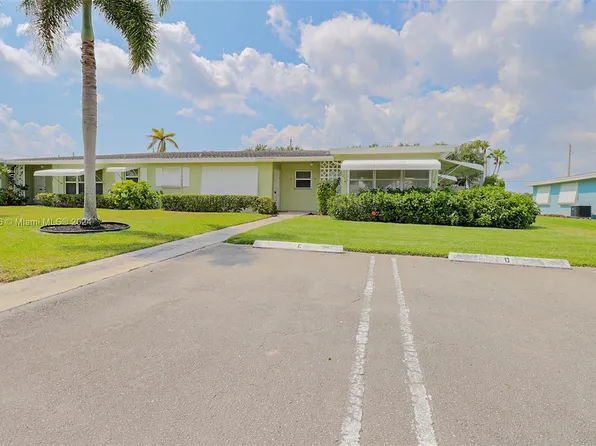 340 High Point Ct APT D, Boynton Beach, FL 33435