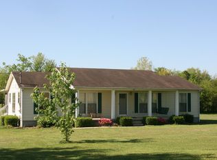 225 Peacock Ln, Shelbyville, TN 37160