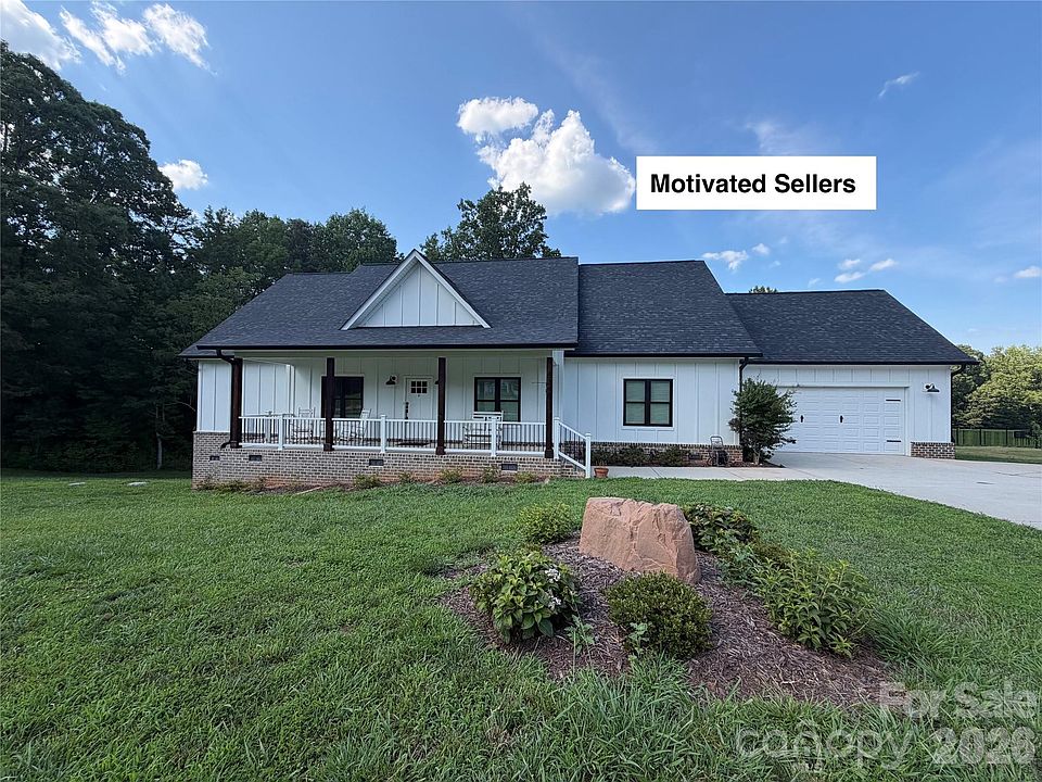 1st image of 5345 Christopher Rd