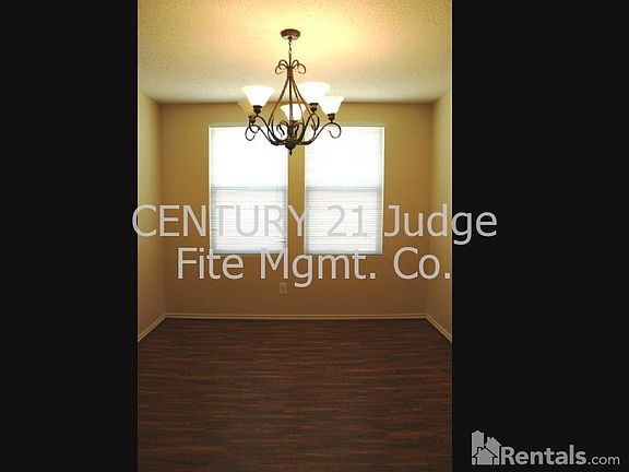 4th image of 9108 Garden Springs Dr