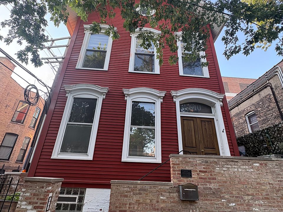 1st image of 610 W Briar Pl #1