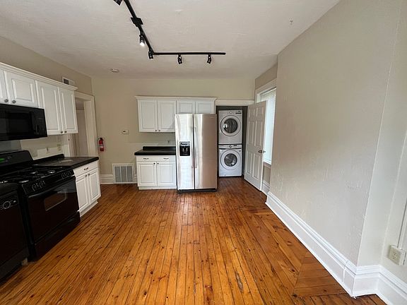 2nd image of 6815 Thomas Blvd #2