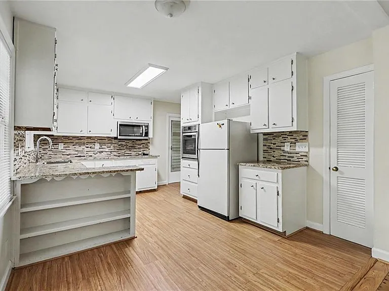 4725 Kitty Hawk Pl — Photo 8