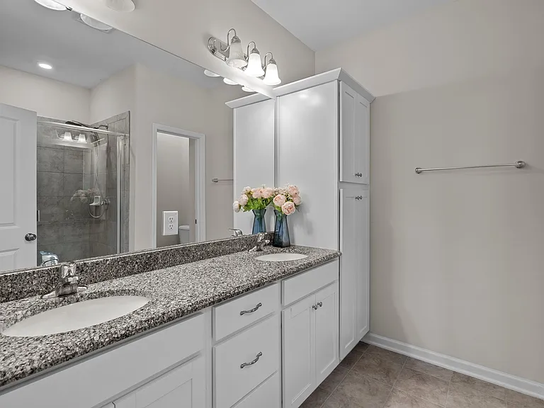 2704 Saltaire Ave — Photo 15