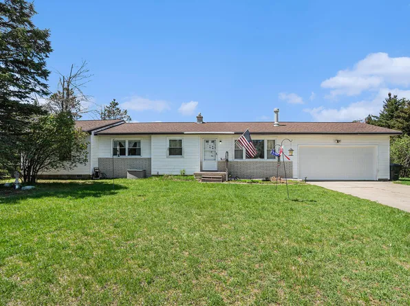 1114 Brooktrout Ln, Gaylord, MI 49735