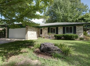 1432 S Gelven Ave, Springfield, MO 65804