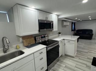 46 Harris St #1B, Peabody, MA 01960