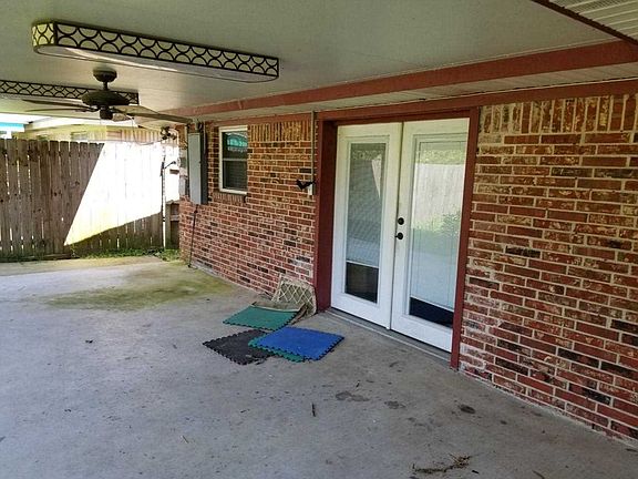 3rd image of 1409 Elsie St