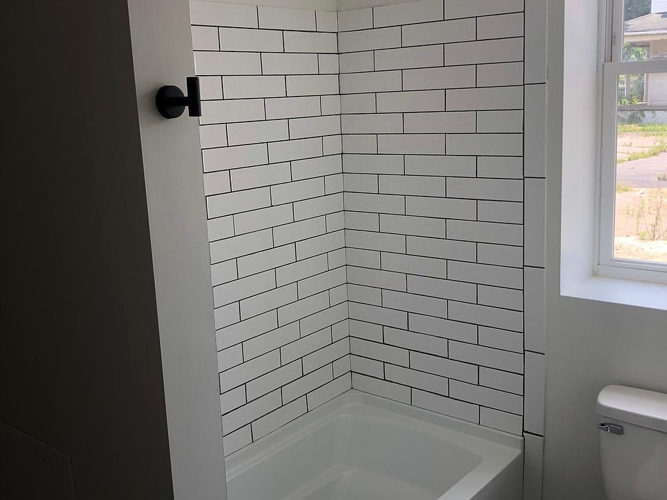 1st image of 8532 Main St #1