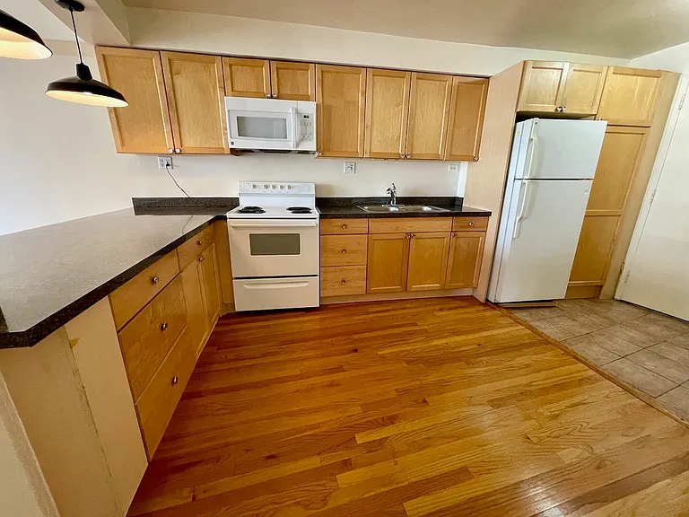 300 N State St #4735 — Photo 8