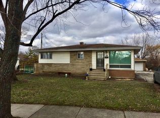 302 E Alden Dr, Addison, IL 60101
