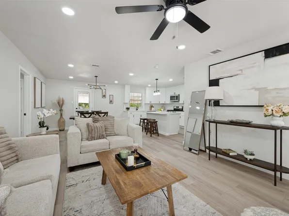 112 Oriole Dr, Arlington, TX 76010
