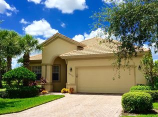 12050 Bramble Cove Dr, Fort Myers, FL 33905