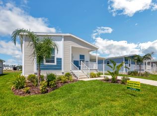 1451 Whispering Pines Loop #1451, Frostproof, FL 33843