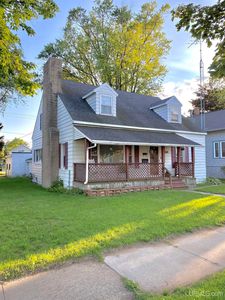 915 Main St #C, Marinette, WI, 54143