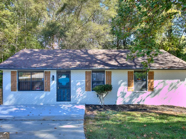 2066 Tidwell Trl, Stone Mountain, GA 30088