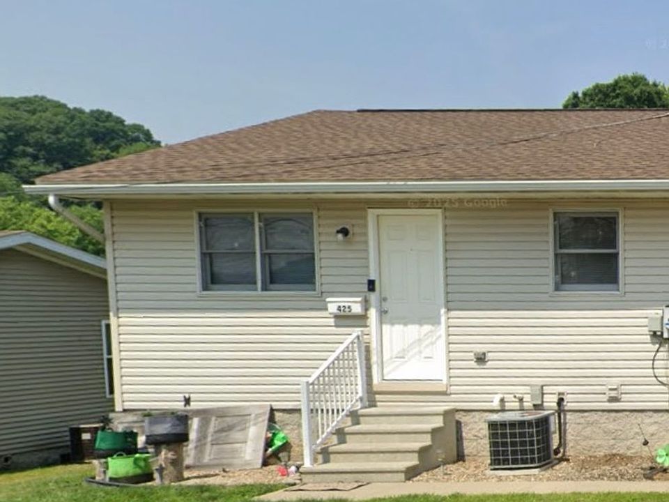 1st image of 421-423-425 Herrick St