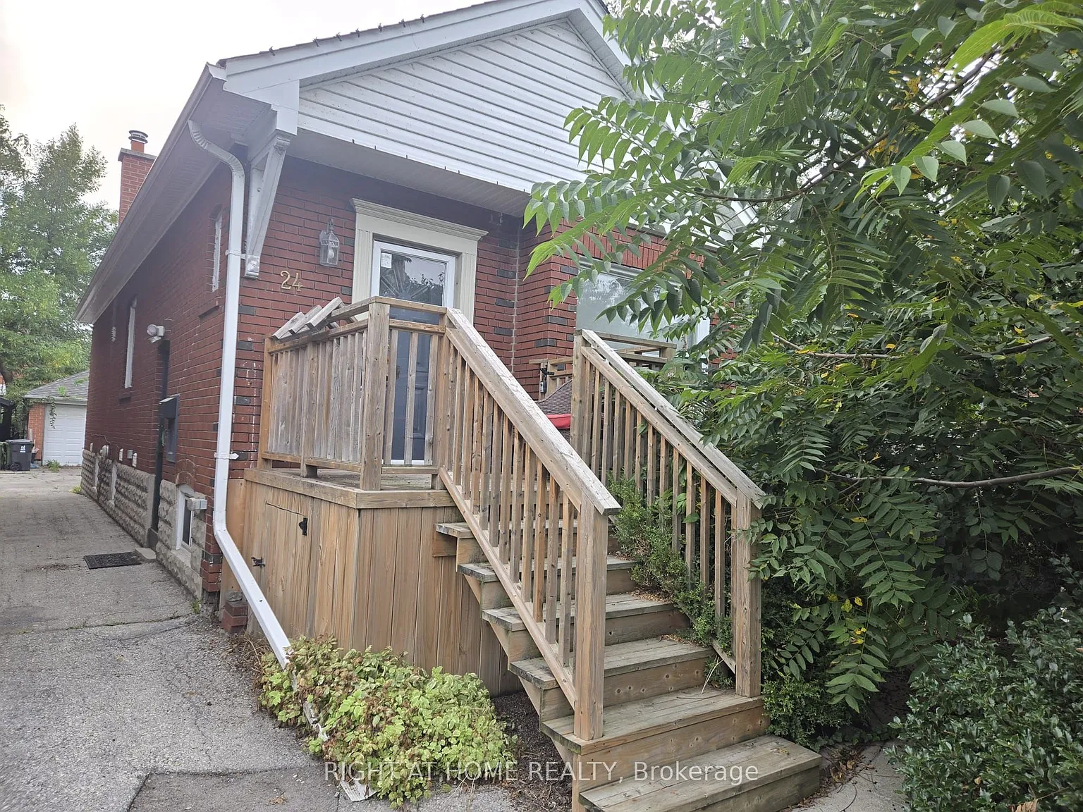 4 bed, $2,475 — Photo 3