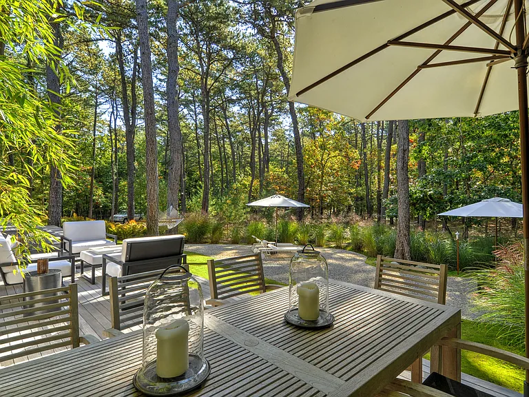 3 Rolling Wood Ln — Photo 3