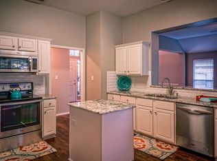 1602 Crystal Cv, Whitehouse, TX 75791