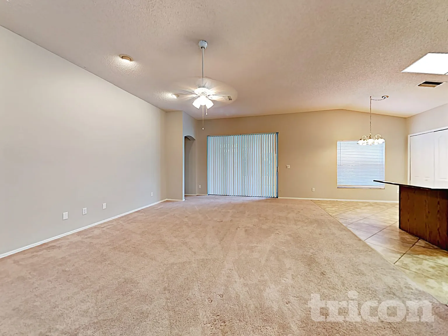 5664 Bridgeton Court Palm Harbor FL — Photo 2