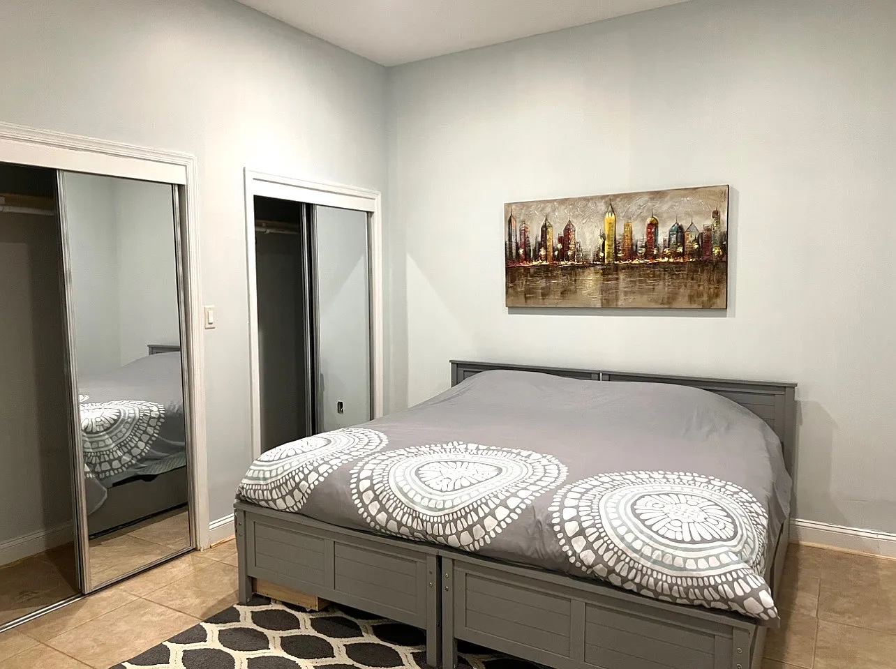 1 bed, 950 sqft, $1,655 — Photo 1