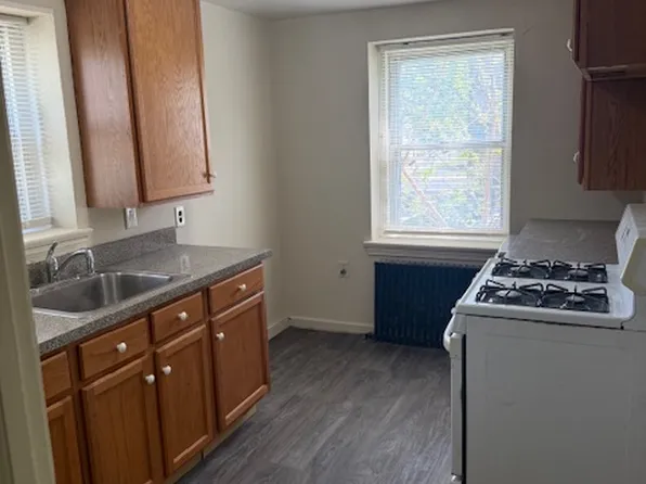 76 Sayers Ave #2, Lansdowne, PA 19050