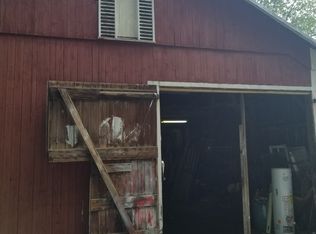 2021 S Lake Rd, Spring Grove, PA 17362