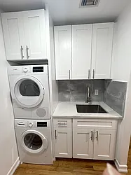 Rented by Manhattan Modern