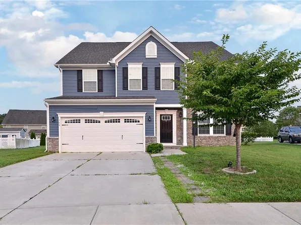 168 Boxwood Ln, Smithfield, VA 23430