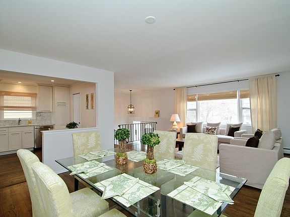 2nd image of 102 Highland Ave