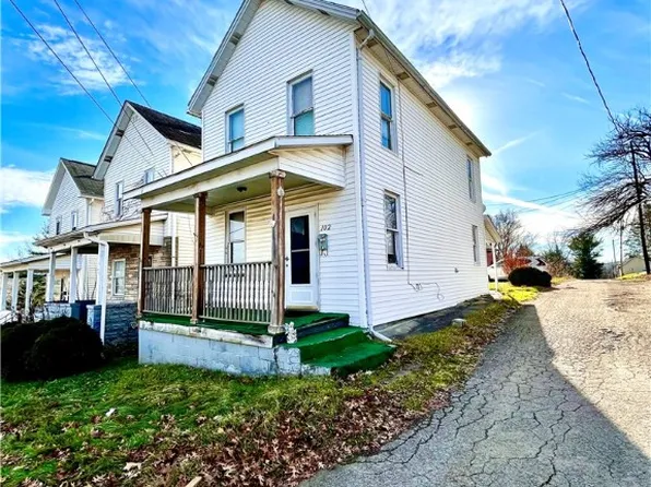 102 Cross Ave, Masontown, PA 15461