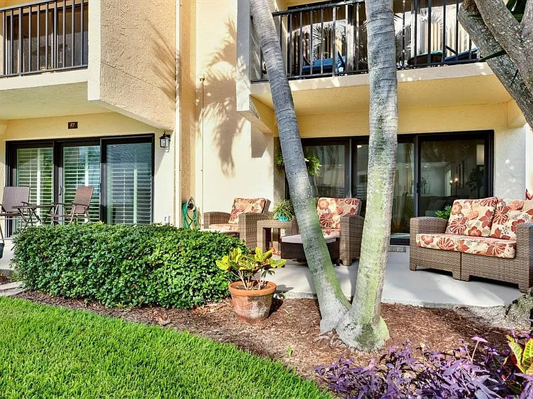 7530 Sunshine Skyway Ln S #P7 — Photo 19