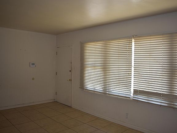 2nd image of 12712 Harvest Ave